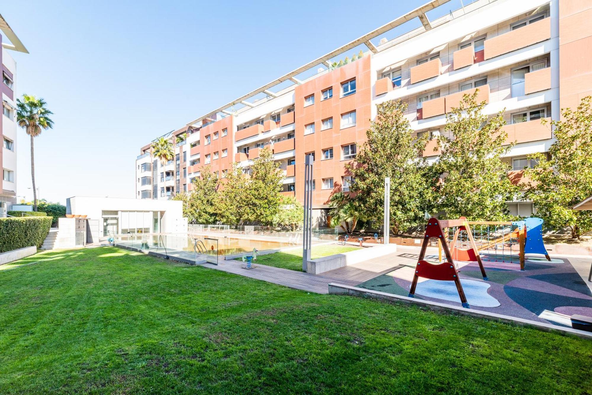 Tuguest Avenida De La Investigacion - Free Parking Leilighet Granada Eksteriør bilde